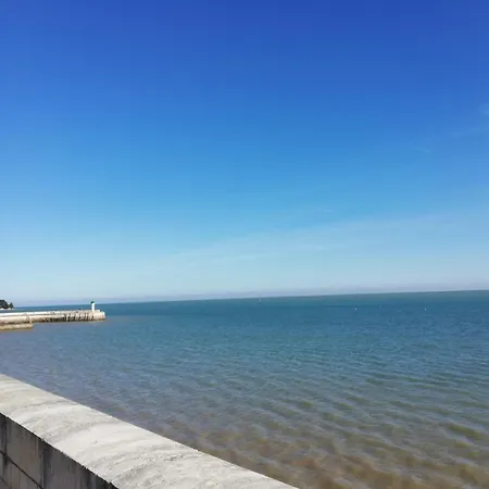 Coup De Coeur Apartment *